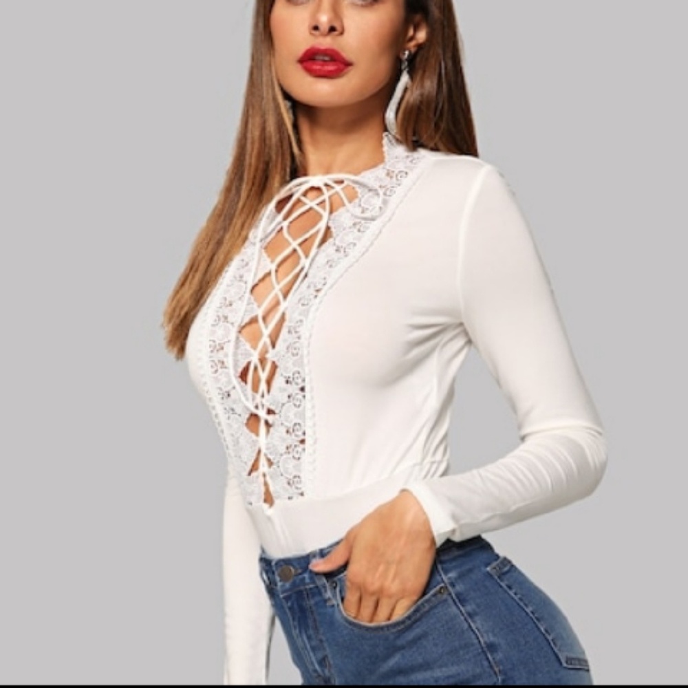 CLEARANCE ❗LAST 1❗ LACE TRIM BODYSUIT